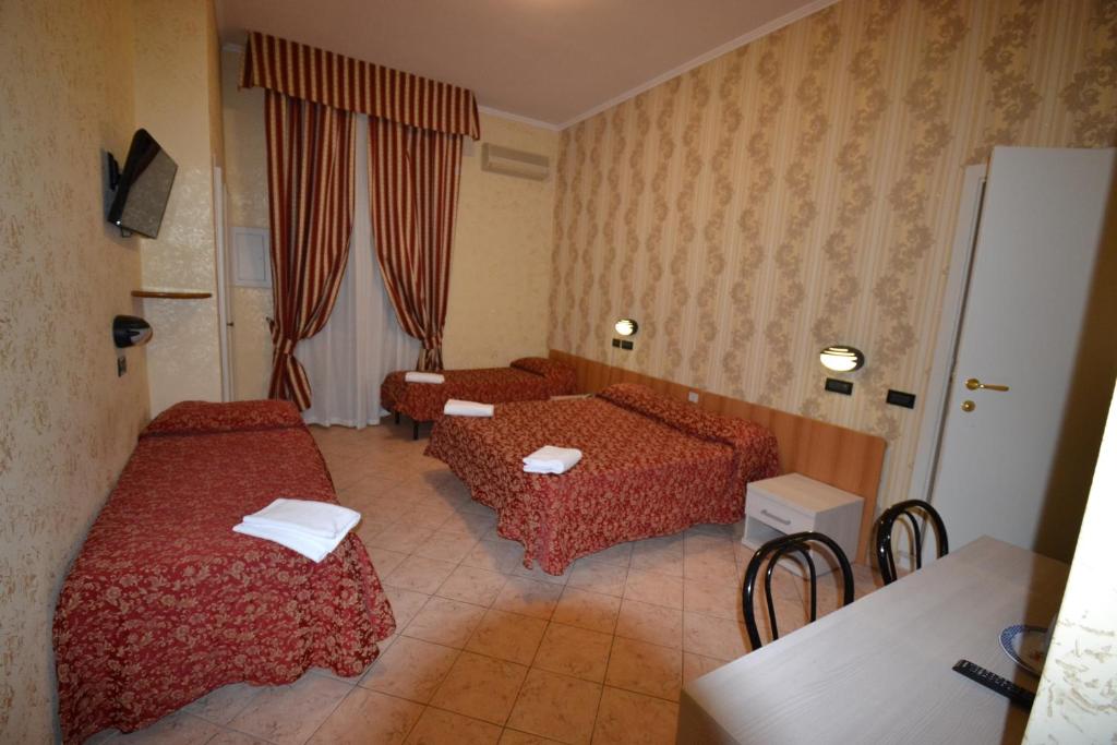 Hotel Ferrarese - image 7