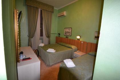 Hotel Ferrarese - image 8